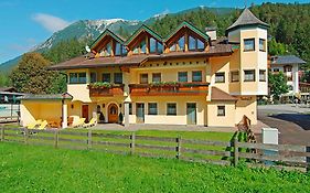 Apartment In Achenkirch With A Garden